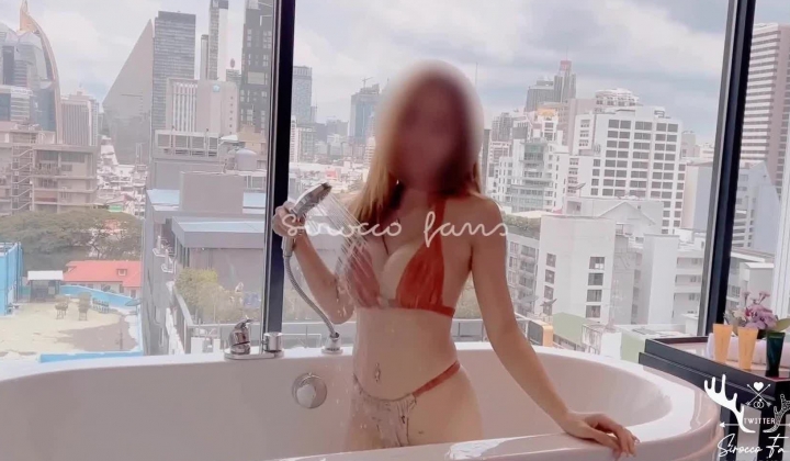 《顶级性爱 炸弹》露脸女神究极泄密！网红27万粉豪哥的小母狗九头身尤物siroc最新私拍~珠圆玉润3P4P全程高能无尿点