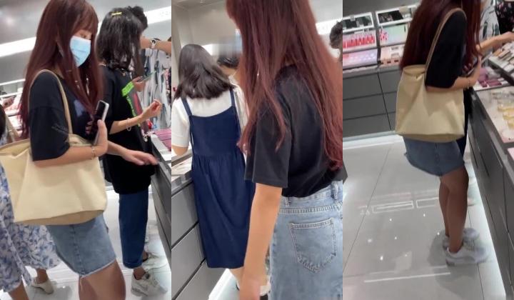 论坛VIP资源大师极限贴身CD超多漂亮小姐姐亮点多多各种骚丁露臀蕾丝骚内COSER美眉直接真空露逼