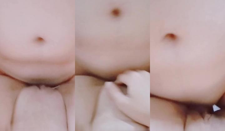 绿帽癖淫妻母狗【艾蜜莉】私拍约战粉丝换老公4P叠罗汉排插超辣眼睛
