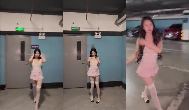 【年度最佳】颜值女神【晴宝】被多位金主包养泄密,第二弹 无论在哪里，什么时候做爱露出各式调教应有尽有
