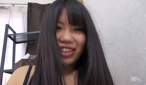 10musume-083121_01 買い物依存症の女子大生をナンパしちゃいました