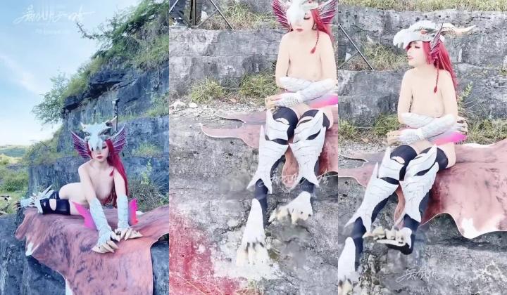 稀有露脸 高端ACG业界女神爆机少女 喵小吉 8月番微醺时刻绮怀零世界的异生活怪物猎人精品私拍