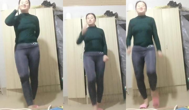 抖音少妇【LOVE】金主定制流出,大单掰穴，跳广场舞，喜欢少妇嫂子的必入