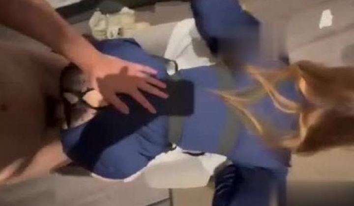 高质约啪大神【Jx】付费群新增福利，健身教练黑丝御姐豹纹私教中华娘，各种肉搏