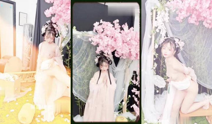 稀有露脸 高端摄影ACG业界女神爆机少女 喵小吉 古风画作《清平乐》汉服美妆仙女 性感诱人白虎胴体妙哉