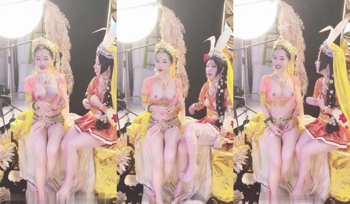高端ACG业界极品女神爆机少女 喵小吉 双子 天竺少女 犹如堕落在凡间的仙女无可挑剔