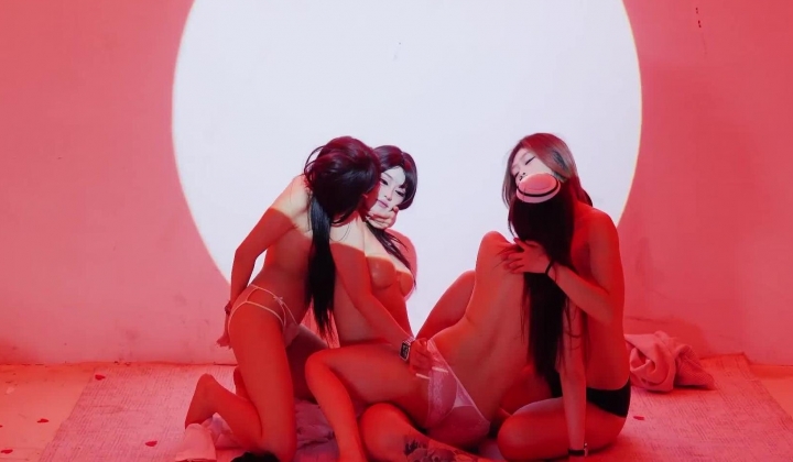 stripchat国产高颜女团【Luckygirl】女女揉奶亲吻裸舞,好身材大长腿，人靓奶圆