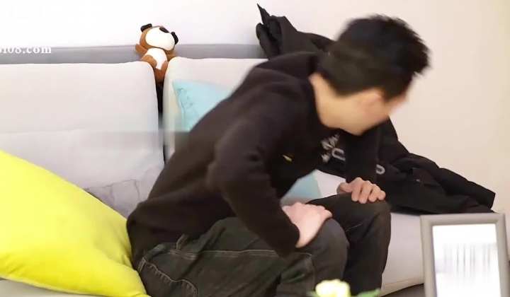 【芯怡】爱豆传媒ID5210醉酒姐夫强上小姨子