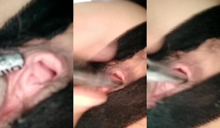 骚货办公室露出诱惑，一支笔就能高潮上天，娇喘发骚 这么骚谁能忍的住不撸！