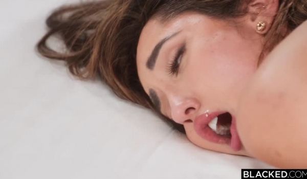 Blacked - Chloe Amour - Trophy Wife Chloe Amour Cheats On Hubby (15.09.2024) rq.mp4