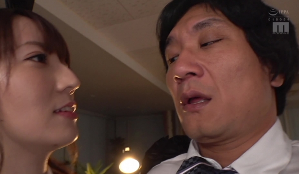 MIAA-769 W逆バニー痴女と逆3P中出しハーレムSEX 穂花あいり 小花のん