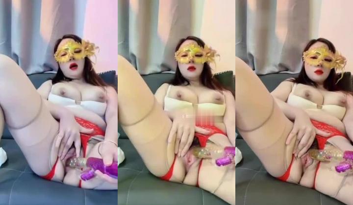 精品推荐 【快手】大奶骚妇熟女『星儿』露脸扒穴道具自慰诱惑福利