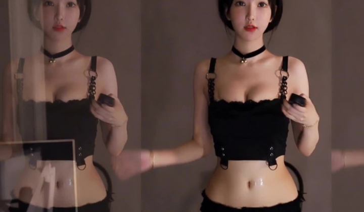 【斗鱼现役网红主播 南妹儿】女神的颤抖 整个奶子都要抖出来了 热舞走光被封合集