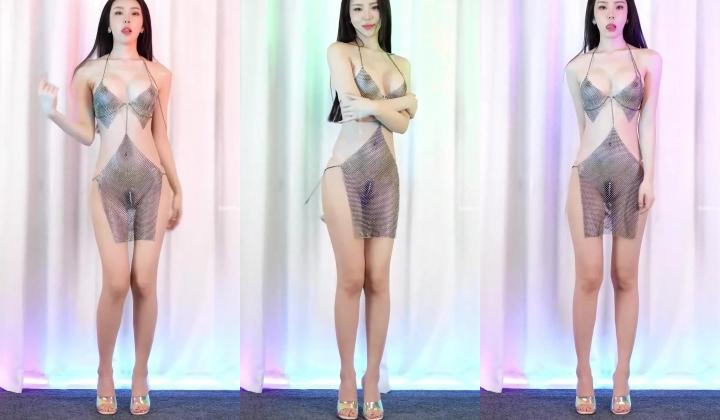 满分身材颜值，女神级模特【南笙】绝版福利，无毛脸穴同框，全裸骚摇，4K画质，不一样的诱惑