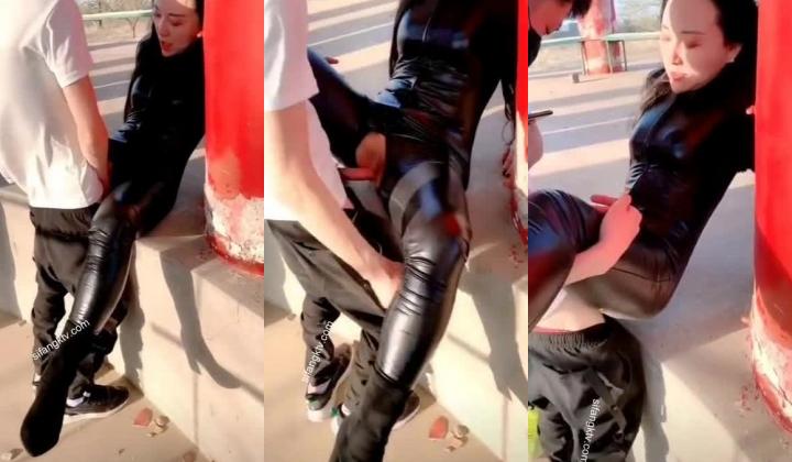 数百位网红母狗性爱甄选 混血女神乱入爆操 高潮内射 完美露脸