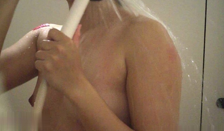 警专泳课偷拍女学生换泳衣第三期