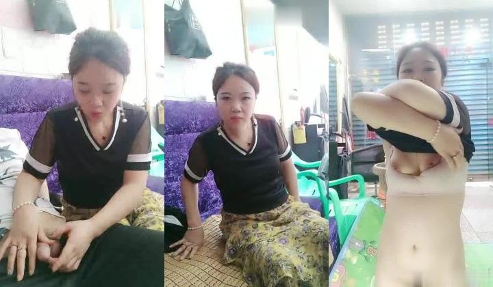 理发店老板娘表姐性瘾强一早上就想要 只有关门席地而战来个晨炮 饥渴骑乘无套就坐下去 骚浪一逼太欠操 高清源码录制