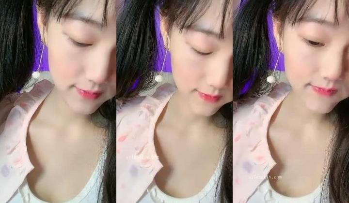 绿播小仙女下海！首次漏B自慰~【井井】扣穴自慰！撸到肾虚
