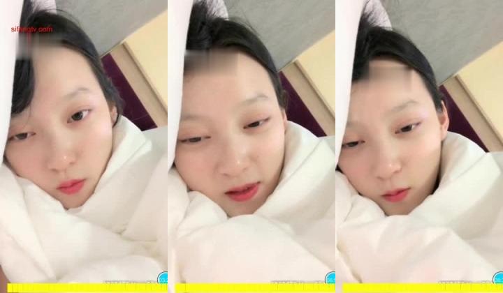 巨乳奶水美女主播养乐多 直播边做爱边喷奶超刺激