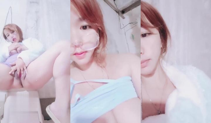 三个农村哺乳期妇女『月嫂奶娘』斗奶大比拼乳汁四溢相互吃奶舔逼