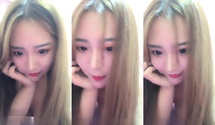 小奶猫主播天然巨乳【李美儿】福利视频11V，啪啪自慰尽情揉奶！