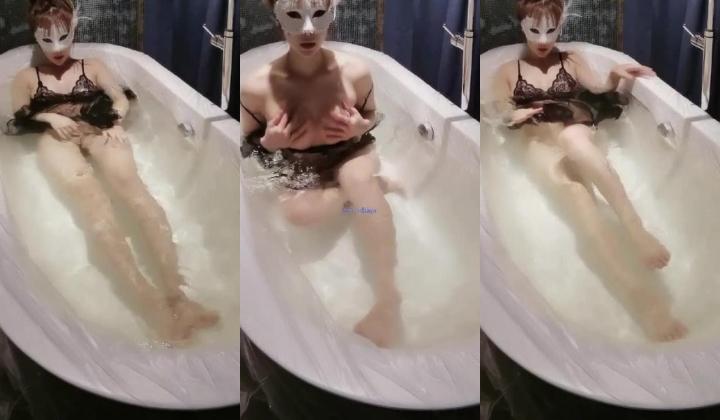 【震爆核弹】学生眼中的美女老师艾妮呦彻底沦为土豪的玩物
