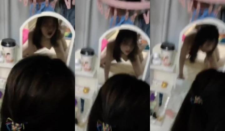 小女友 好累 你TM的 妹子在家被无套输出 上位骑乘说太累 颜射