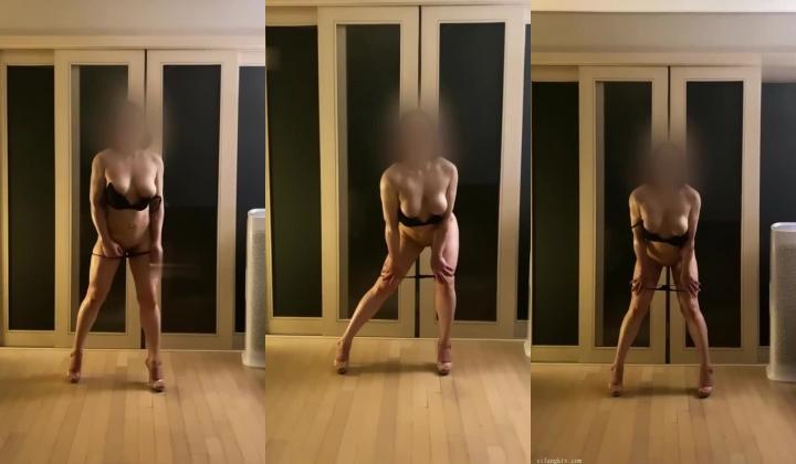 巨乳撸铁健身女神【本当夫妇】淫荡私拍199部完结~超大阴蒂开肛潮喷3P绿帽