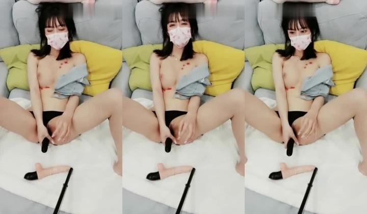 【新人试镜】仙女姐姐下凡，为了赚钱，各种道具鸡巴都爽歪了，鲍鱼甜美又白，插得爽翻了，淫荡叫床声！