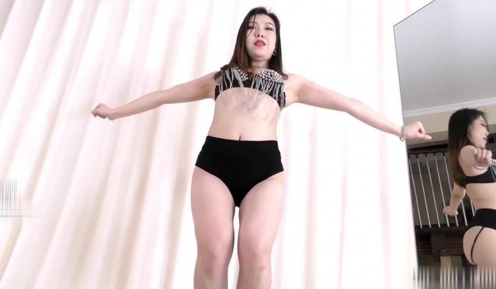 黑GIRL，女人味，露三点情趣裸舞，果然成熟女人活最好