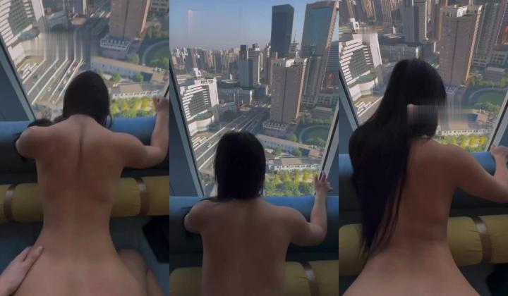 抖音究极BBW肥臀巨乳健身婊【金子人】付费福利，外表名媛实则金主母狗，激情性爱