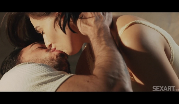 SexArt.26.05.27.Milan.Cheek.Making.A.Move.XXX.1080p.MP4-TRB