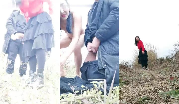红衣少妇驾车户外野外草地和炮友啪啪 脱掉衣服地上后入骑乘抽插非常诱人
