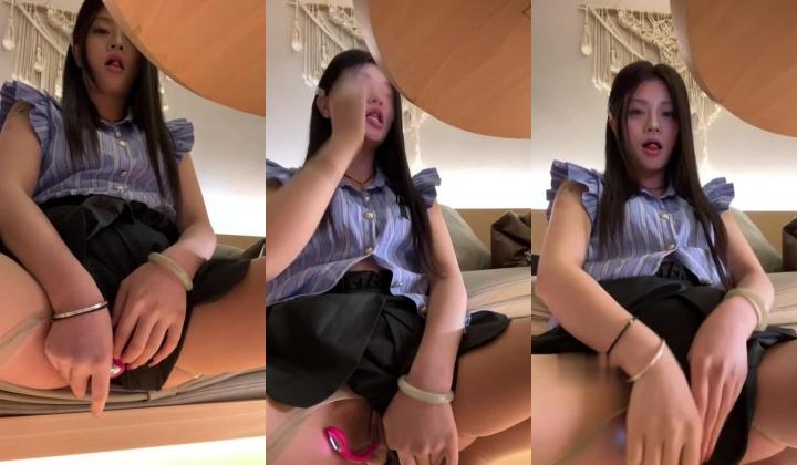 stripchat 露出狂 喷水娃【Asia-GoodLuck】咖啡厅 自慰疯狂喷