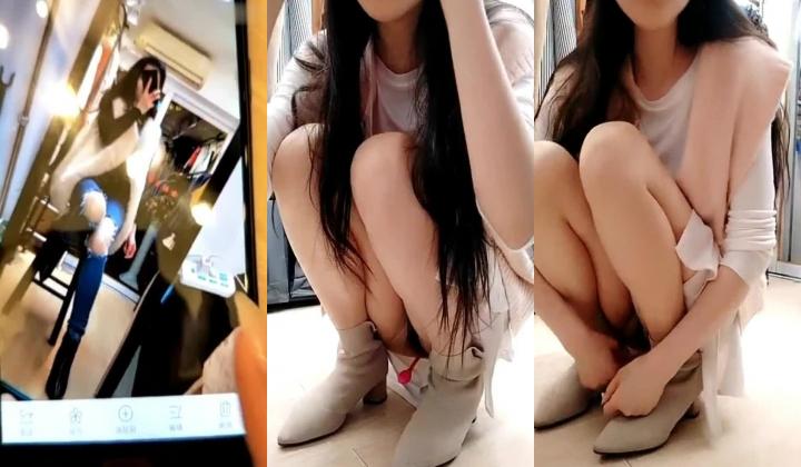 高颜值小美女 服装店跳蛋自慰真空揉奶，中间还跑出去跟理发店对骂不要仍垃圾在那里，骂完回来继续发骚秀奶！