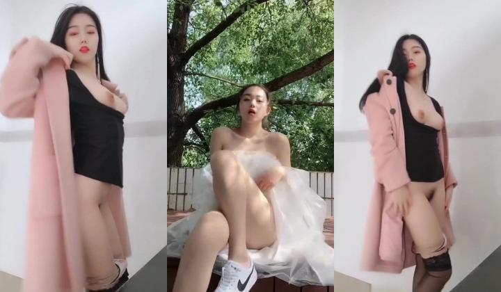 最新私人圈高颜值大二漂亮骚妹纸极限骚出天际新篇 淫乱校园 极美露出 披肩发好漂亮 高清私拍45P 高清720P版