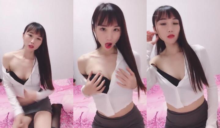 新晋女神下海！【小浣熊】兼职黄播自慰，跳蛋震肛门，喜欢享受菊花被刺激的感觉
