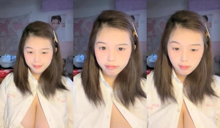 奶控福利，全网最大奶子来了~【甜甜甜甜圈】，就问各位大哥，这奶子大不大，震撼，惊人