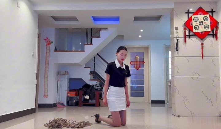 国产SM捆绑调教.媚娘工作室_瑾年_椅子吊绑调教