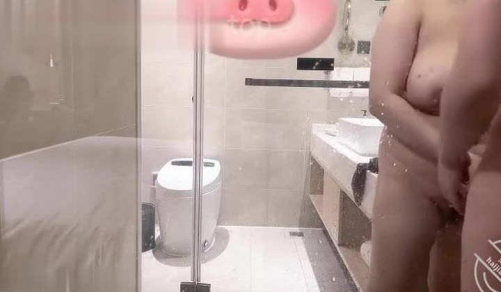 海角大神『丰乳肥臀的姐姐』千里奔赴只为了满足姐姐