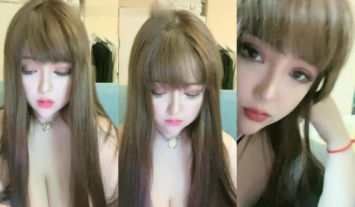 性感F巨乳可爱风【安琪拉】妹妹，闺房发奶骚，酥酥软软的胸，猫咪都凑过来踩了，揉奶吸奶 很是诱惑！