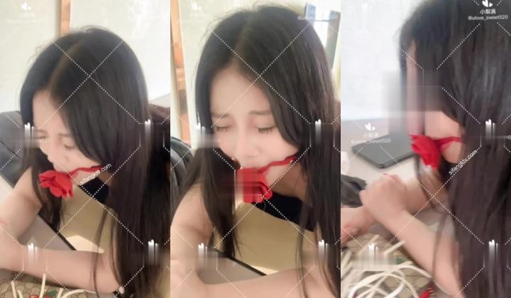 《顶级 重磅 极品反差》露脸才是王道！推特23岁深圳母狗【小梨涡】私拍 饭店抠逼商场露出啪啪调教公子哥的泄欲工具