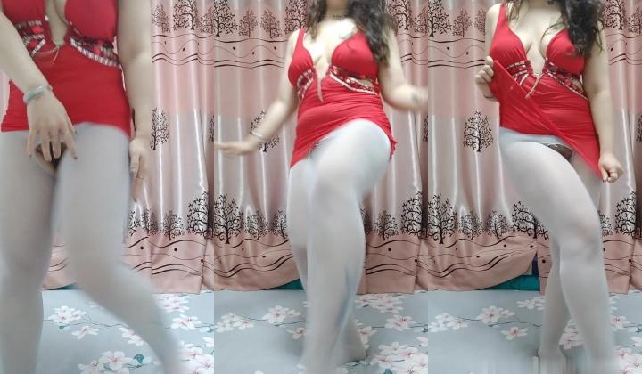 火爆全网极品露脸人妻熟女，肚皮舞老师【柏X彤】绝密私拍，肤白奶大肥臀裸舞啪啪，相当炸裂