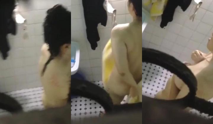 窗外偷窥隔壁美少妇洗香香 这对天然大白奶子超爱 摸着肯定爽