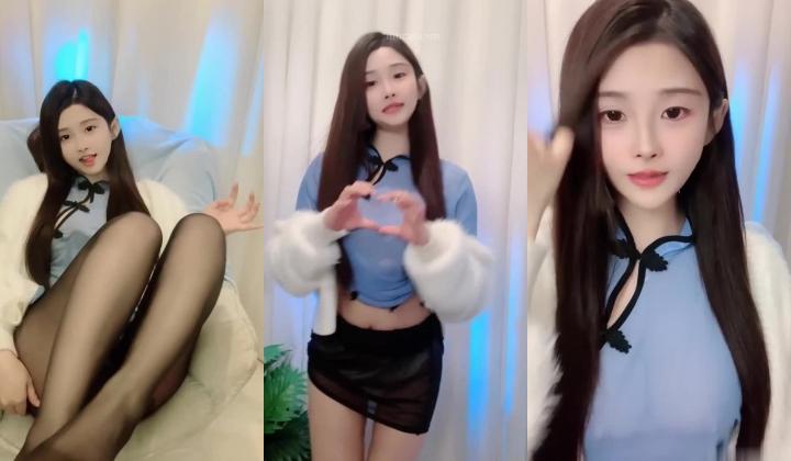 颜值气质明星脸甜美邻家小妹,民国风高透视情趣内衣诱惑,衣服壹脱,奶子又白又大