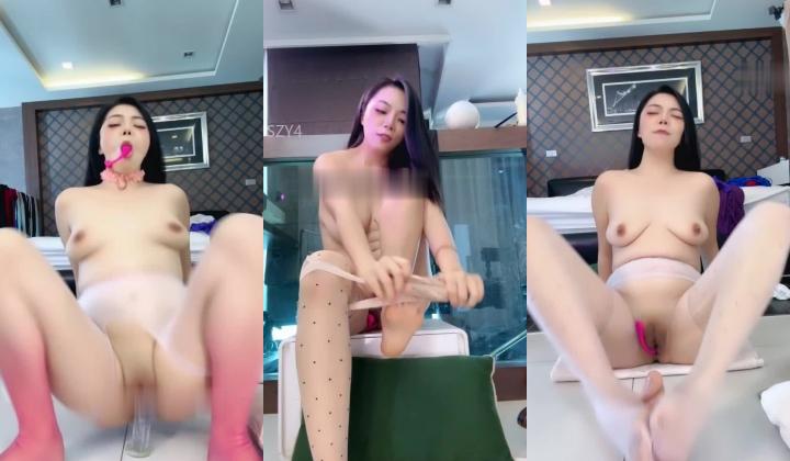 ️七彩主播【少妇表妹】饥渴人妻母狗炮机狂插双穴