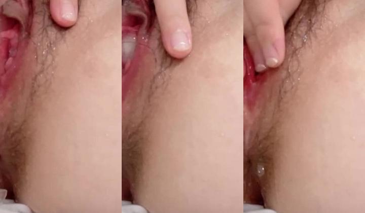 国产清纯美足M小母狗「BlackCatluna」OF露脸私拍 反差婊欲求不满自慰足交性爱多人啪啪