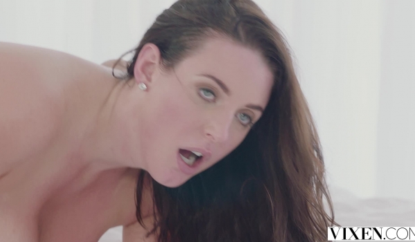 [Vixen] Angela White (She Always Gets What She Wants - 31.10.2016) rq (1080p).mp4