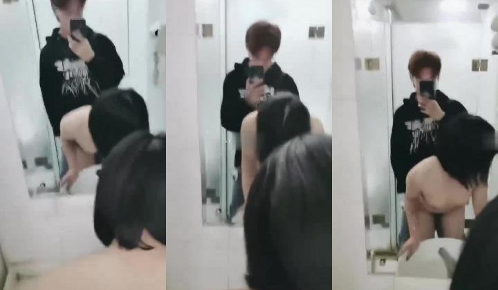 【泄密资源】郑州师范大一新生蒋小雅开房对面男宿舍围观 稀缺资源值得收藏