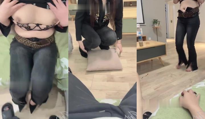 海角【奶子即正义】【少妇天花板】丰满美乳翘臀甜美少妇，笑起来太甜了，甘当SM母狗，操逼爆菊滴蜡 请求扇耳光，喝尿等